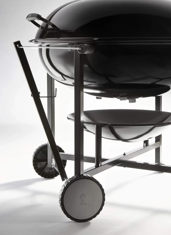 Weber Ranch Kettle Charcoal Grill 37