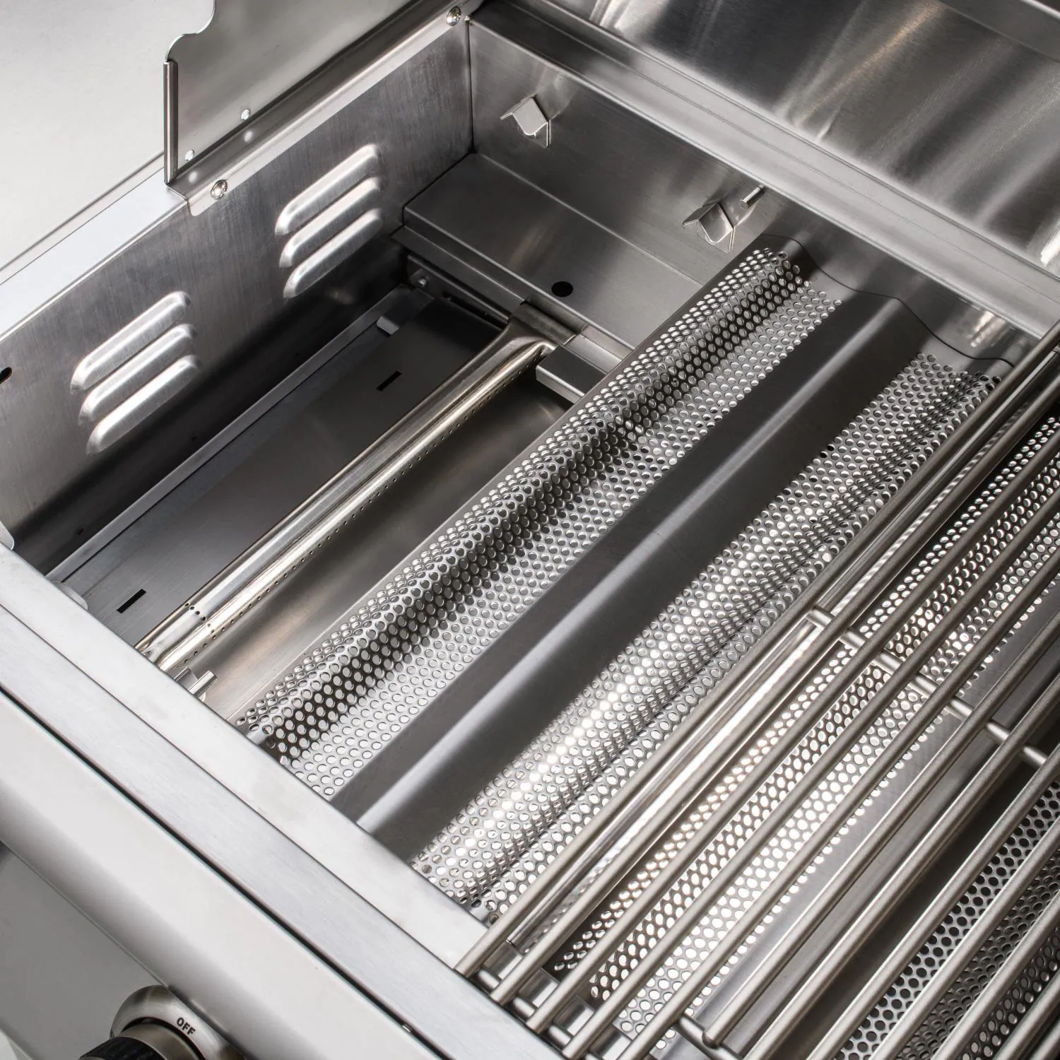 Blaze Prelude LBM 32 Inch 4 Burner Built In Gas Grill 5 Blaze Prelude LBM 32 Inch 4 Burner Built In Gas Grill